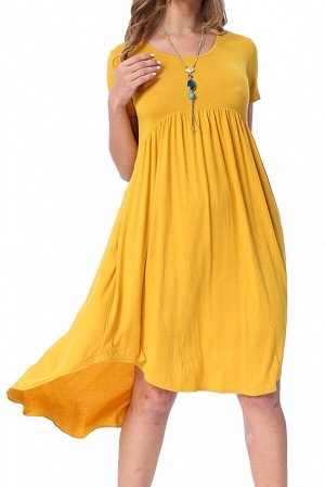 Желтое платье-бебидолл с карманами и удлинением сзади