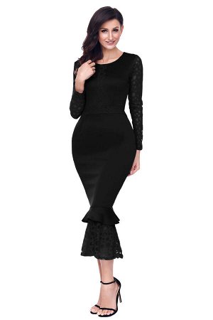 Черное платье-футляр с кружевными рукавами и оборкой на юбке