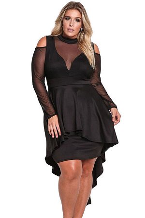 Черное платье-футляр с прозрачными вставками и пышной асимметричной баской