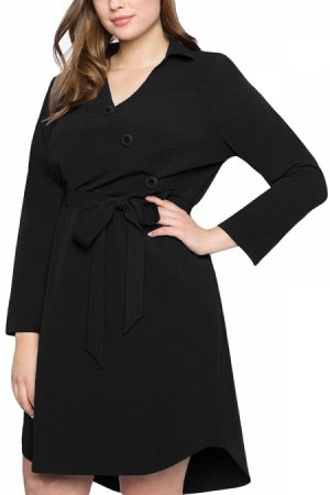 Черное платье-рубашка с поясом и диагональной линией пуговиц
