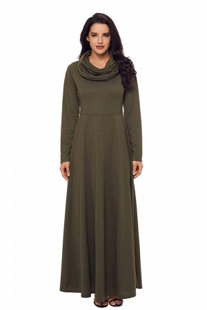 Оливковое приталенное платье с воротом-хомутом и расклешенной длинной юбкой