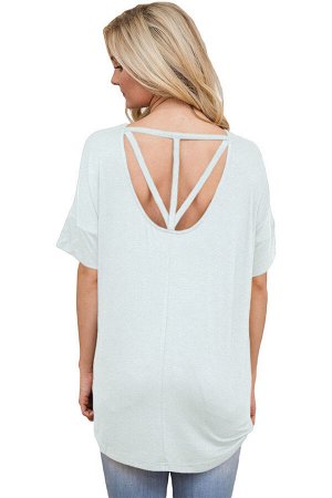 Свободная белая блуза с удлинением сзади и декоративными полосками на спине