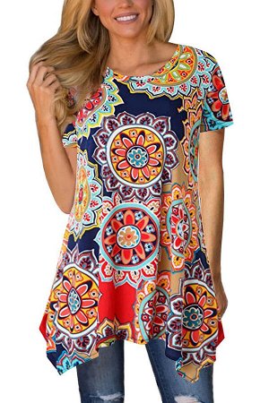 Разноцветная блуза со стилизованным цветочным узором и асимметричным низом