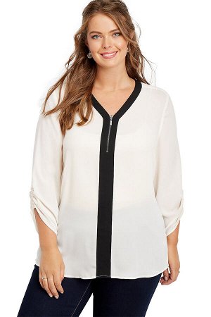 Свободная блуза сливочного цвета с присборенными рукавами и черной планкой с молнией
