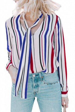 Белая блуза в сине-красную полоску с завязками на шее