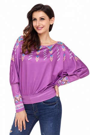 Лиловая блуза с геометрическим орнаментом и рукавами "летучая мышь"