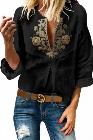 Черная блуза с V-образным вырезом и вышитым цветочным узором