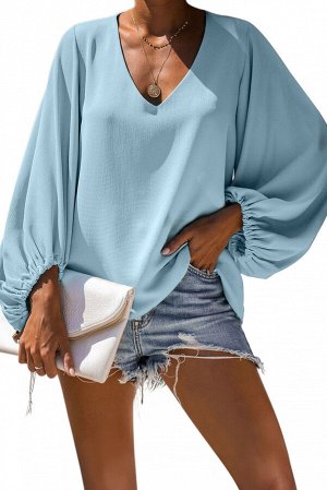 Голубая свободная блуза с рукавами-баллонами