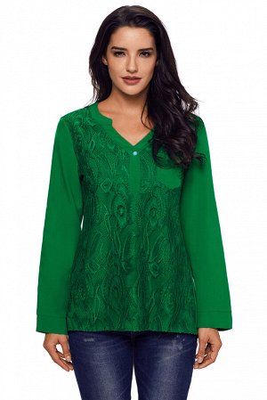 Зеленая блуза с кружевным узором спереди и сборкой сзади