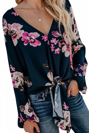 Темно-синяя блуза с розовым цветочным узором и завязками на талии