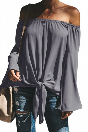 Серая блуза с открытыми плечами, длинными расклешенными рукавами и завязками на талии