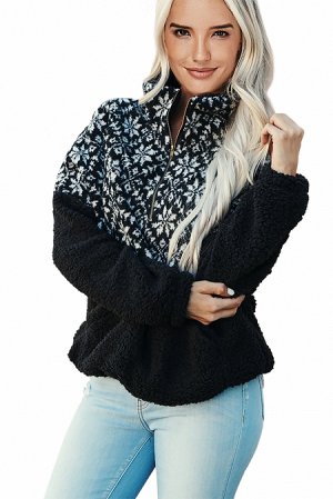 Черный флисовый пуловер с орнаментированной вставкой