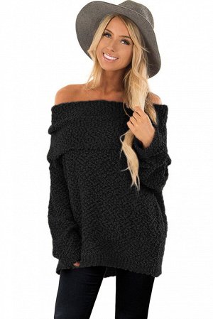 Черный удлиненный свитер с широким отворотом на плечах