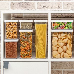 Банка для сыпучих продуктов пластмассовая "Степ" 0,5л, 10х10х7см, белый (Россия)