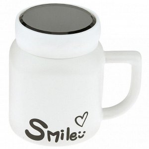 Кружка фарфоровая "Smile" 480мл, 8,7х8,7см h11см, матовая глазурь, с деколью, цвет - белый, пластмассовая, винтовая крышка, герметичная, с силиконовым уплотнителем, д/горла 6,3см, д/основания 6см, в п