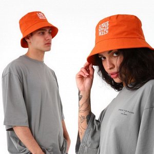 Панама Love, оранжевая, р-р 56
