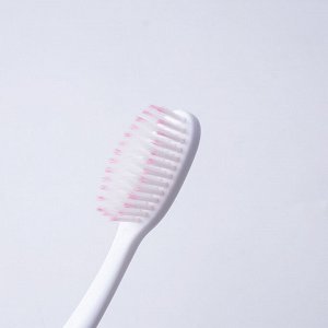 Зубная щетка Deep Clean Absolute в футляре