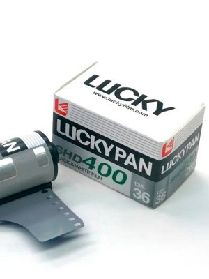 Черно-белая фотопленка Lucky 135mm 36 кадров ISO 400