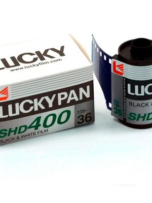 Черно-белая фотопленка Lucky 135mm 36 кадров ISO 400