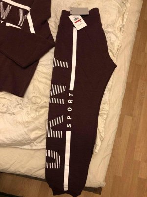 Новые брюки DKNY