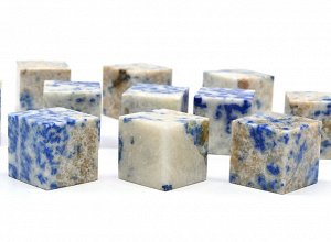 Кубик из лазурита и мрамора 20*20мм "Для виски"