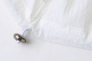 Ветровка летняя ветрозащитная с капюшоном на молнии, белый