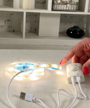 Светодиодная лента на клеящейся основе, 1 метр, IP65, холодно-белый свет, встроенный аккумулятор Li-Ion 1100 мАч, сенсорное управление ULS-R21-2,4W/4000K/1,0M/RECH SENSOR Smart Light