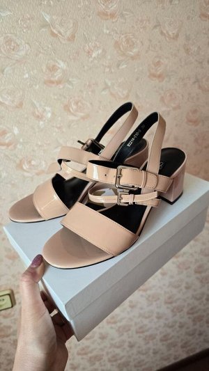 Босоножки Graciana
