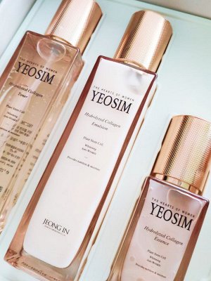 Косметика YEOSIM Подарочный набор для лица с коллагеном: тонер, эмульсия, эссенция, крем для век, крем для лица Special Set, 5+1