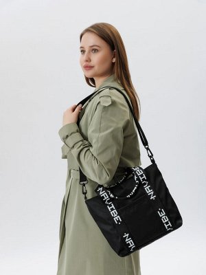 V83 42 01 Сумка женская