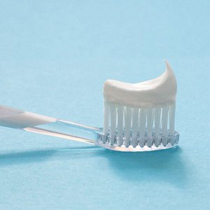Зубная паста с экстрактом прополиса Juno J Medi Propolis Toothpaste, 120г