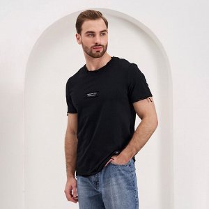 Футболка Черный
Мужская футболка с рваными краями (нашивка и термо "Authentic Wear Derartment").
Материал:
Cotton - материал из натуральных волокон, который удобен в носке, быстро впитывает и отводит 