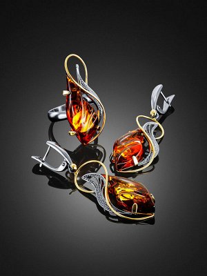 Красивые серьги «Филигрань» из коньячного янтаря с резьбой