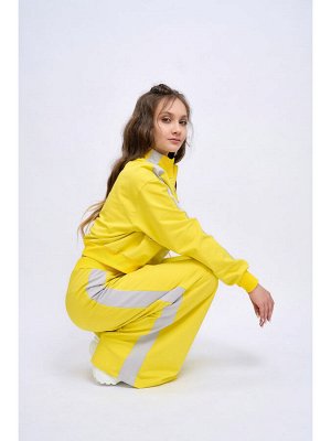 Костюм спортивный