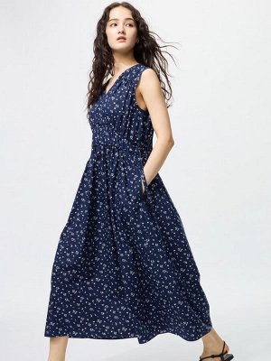 UNIQLO Cotton Gathered Sleeveless Dress – хлопковое платье с поясом и принтом - 69 NAVY