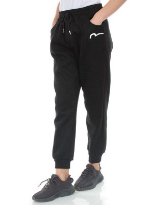M029 BLACK Брюки спортивные утепленные женские (85% хлопок, 10% полиэстер, 5% спандекс)