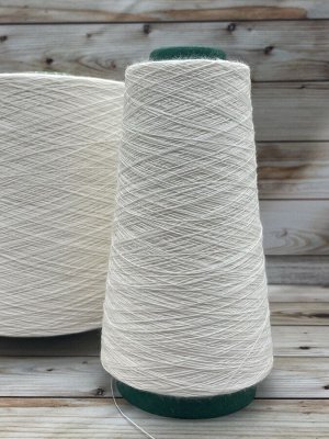 Пряжа для вязания 95 гр.,Bonwool 85% хлопок 15% меринос 1800м/100г Белый (чистый, без оттенков)