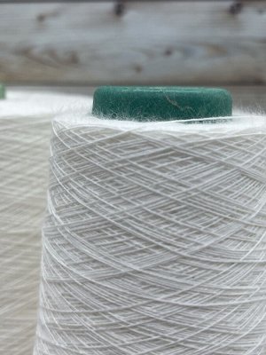 Пряжа для вязания 95 гр.,Bonwool 85% хлопок 15% меринос 1800м/100г Белый (чистый, без оттенков)