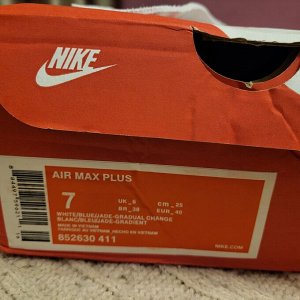 Кроссовки NIKE