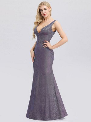 Вечернее  длинное блестящее фиолетовое платье с V-образным вырезом