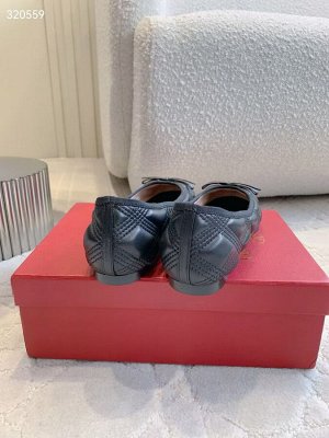 Балетки женские кожаные