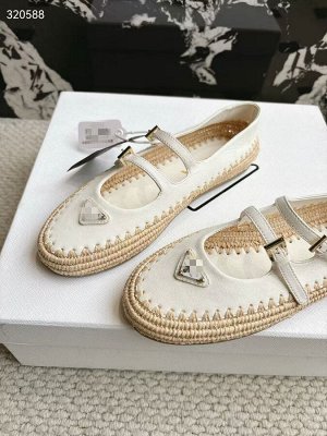 Балетки женские кожаные