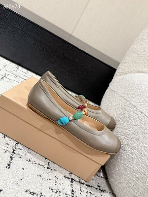 Балетки женские кожаные
