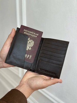 Кожаная обложка на паспорт