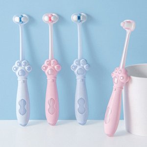 Детская зубная щетка