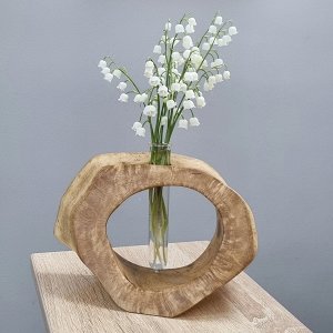 Ваза для цветов и сухоцветов из дуба