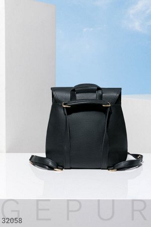Gepur Рюкзак черного цвета с бахромой