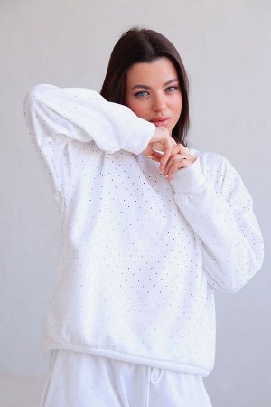 Костюм спортивный со стразами белый