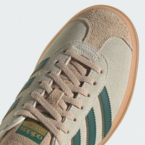 Adidas Gazelle Bold — перезапуск легенды с тройным акцентом