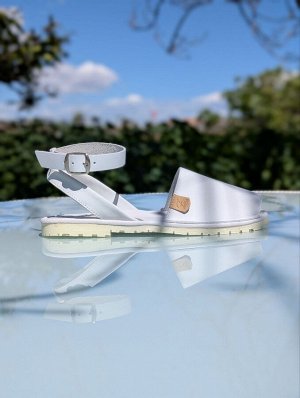 АБАРКАСЫ Босоножки - Абаркасы от испанского производителя AB.ZAPATOS · 503-8 · NOB · blanco